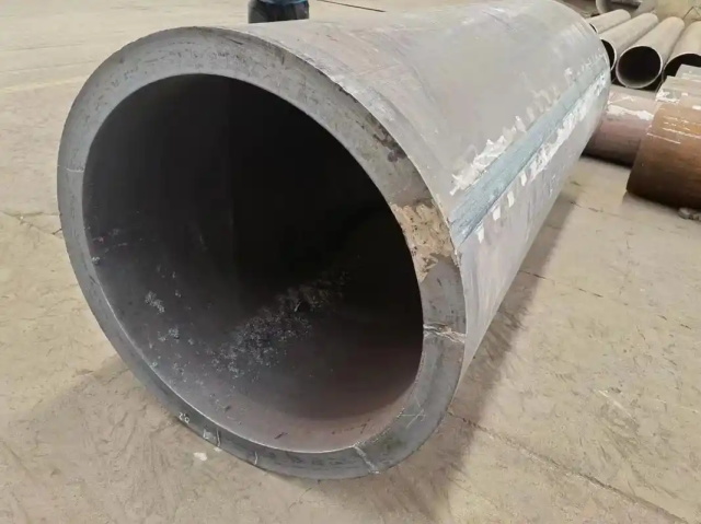 乌海30CrMo大口径无缝钢管